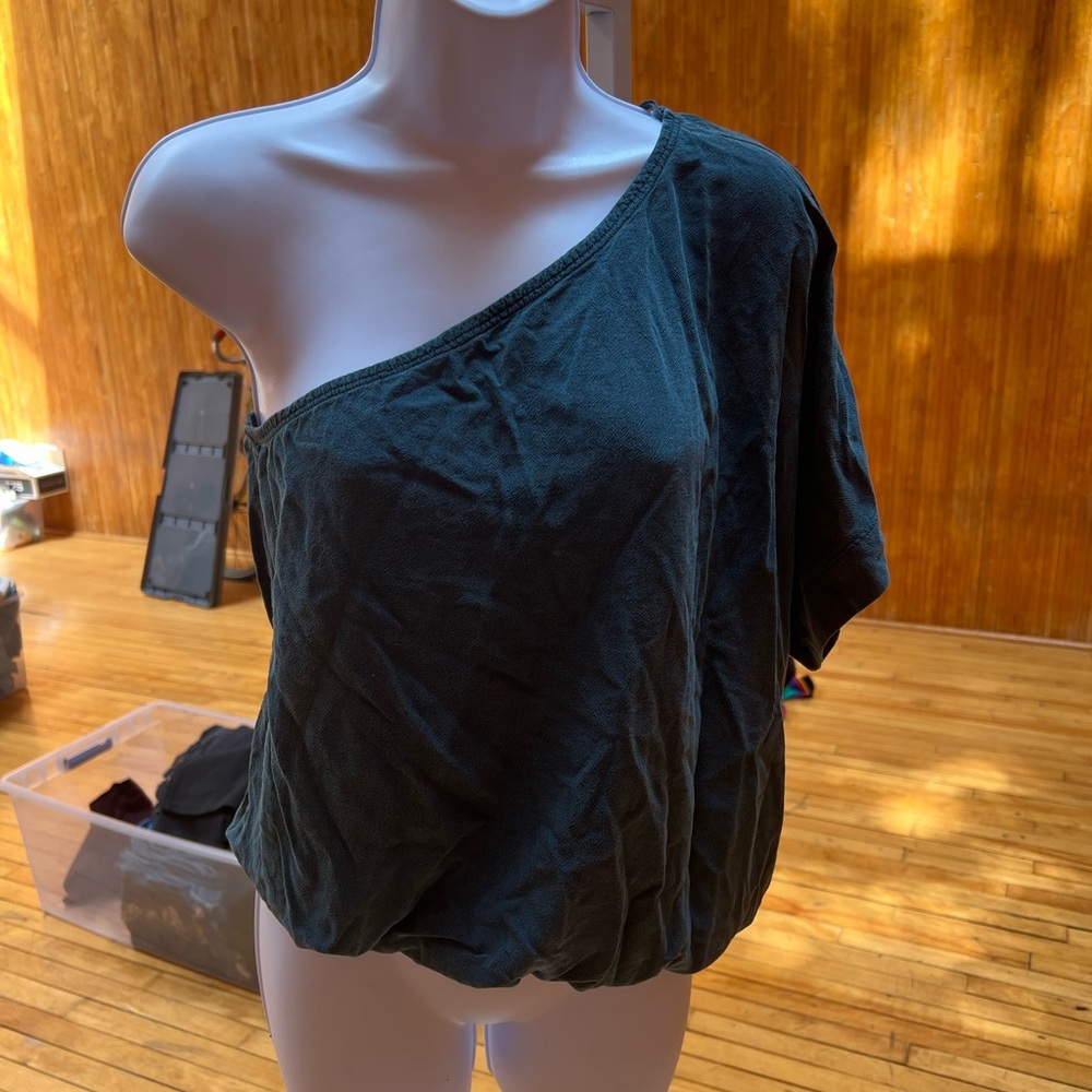 Splendid Dark Green One-Shoulder Blouse